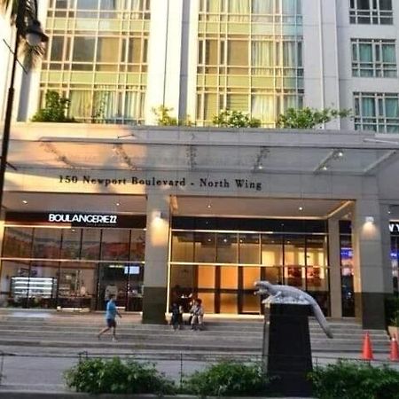 Staycation Condotel @ 150 Newport Pasay City Манила Екстериор снимка